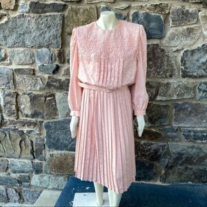 Vintage 80’s In The Mood Peach Lace front Day dress Long Sleeve Victorian